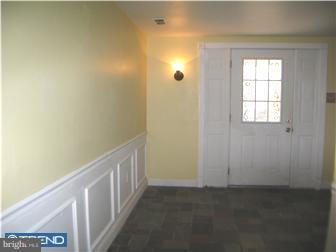 79 Arbor Road Churchville, PA 18966 - Photo 3 of 12 Foyer