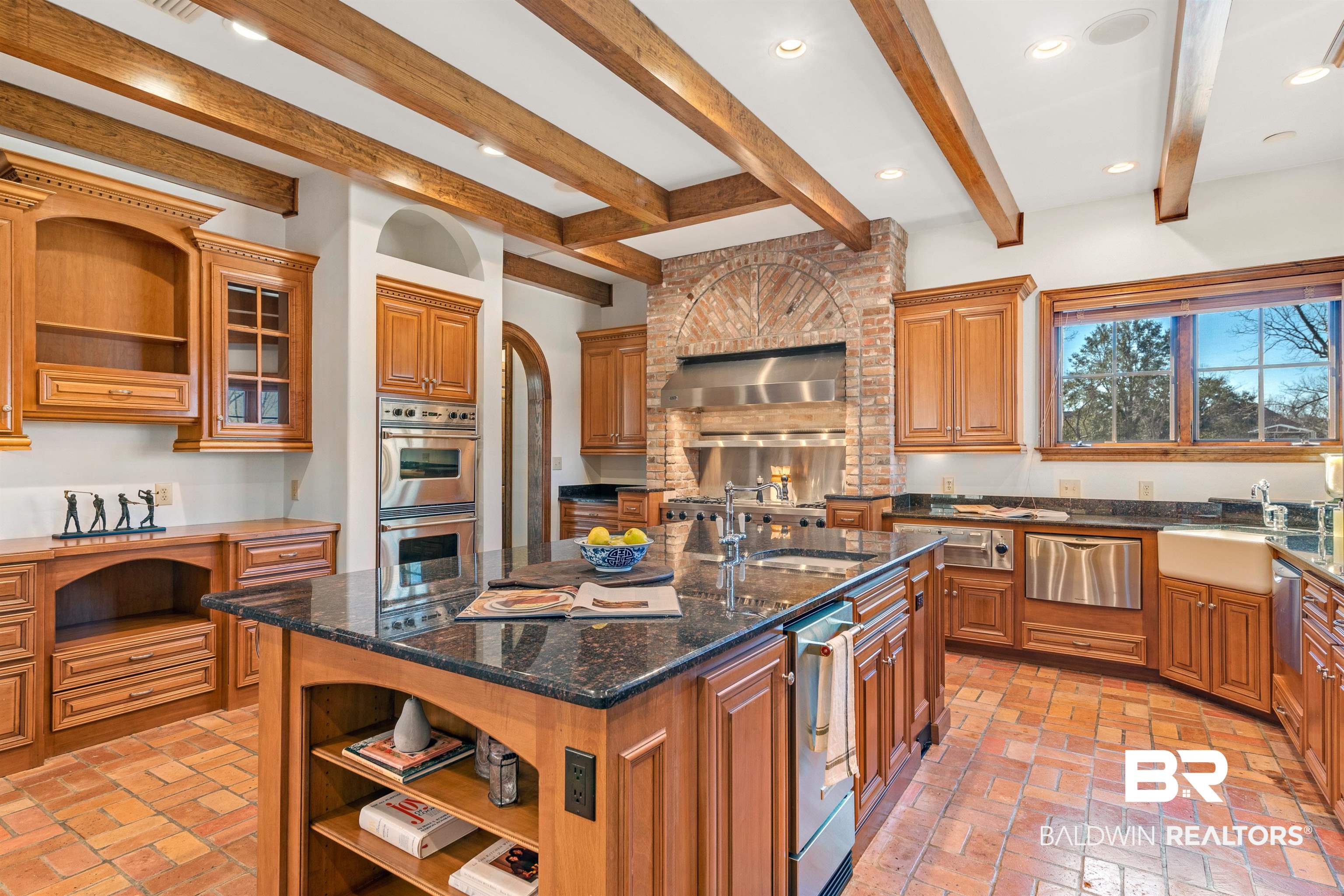 10708 Highway 98 Fairhope, AL 36532 - Photo 8 of 44 Kitchen