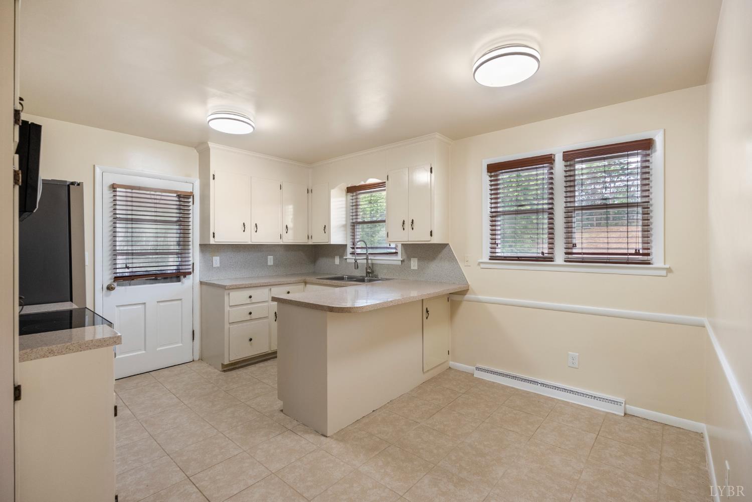 106 Bryant Road Lynchburg, VA 24502 - Photo 35 of 50