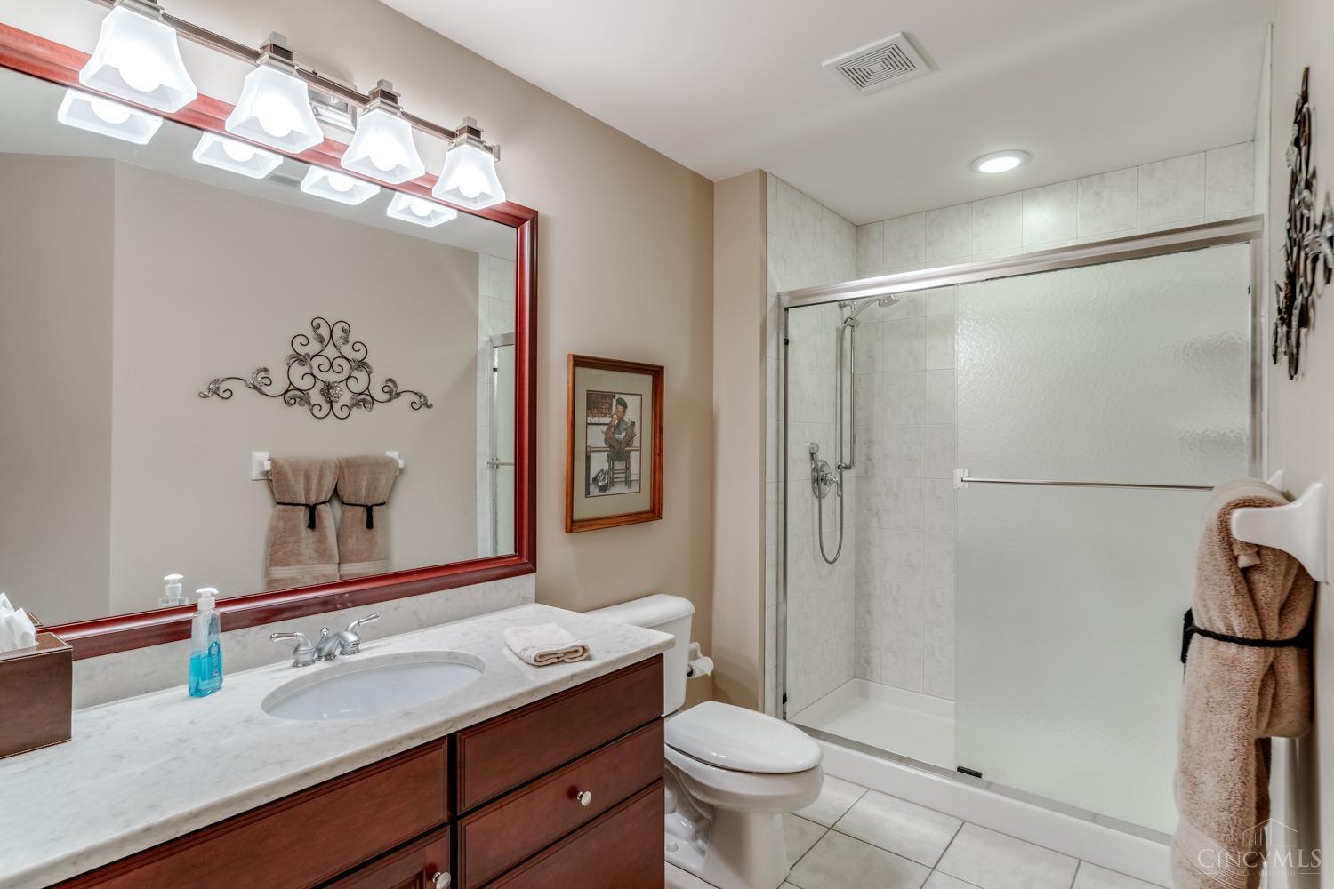 6459 Werk Road Cincinnati, OH 45248 - Photo 44 of 60