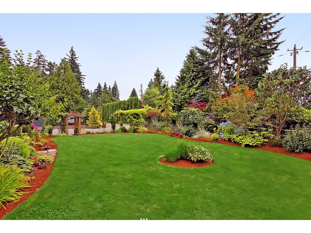 19921 Filbert Drive Bothell, WA 98012 - Photo 4 of 15