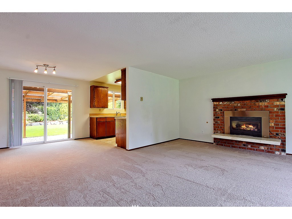 19921 Filbert Drive Bothell, WA 98012 - Photo 6 of 15