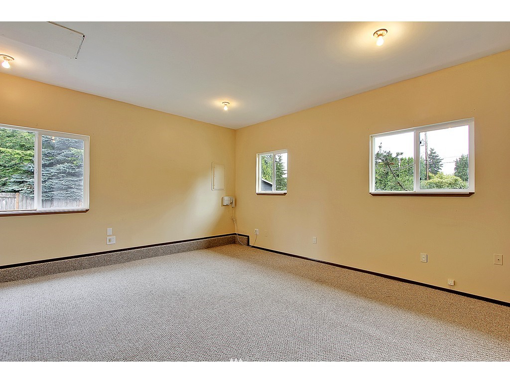 19921 Filbert Drive Bothell, WA 98012 - Photo 8 of 15