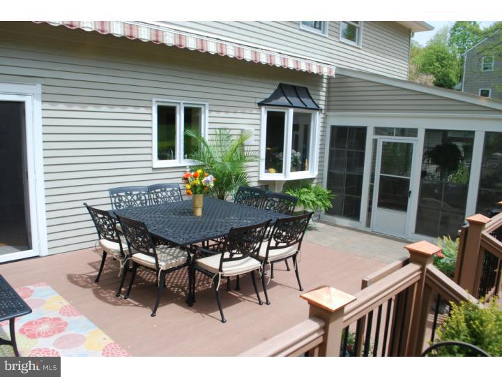 722 Brooke Road Exton, PA 19341 - Photo 15 of 25 Deck