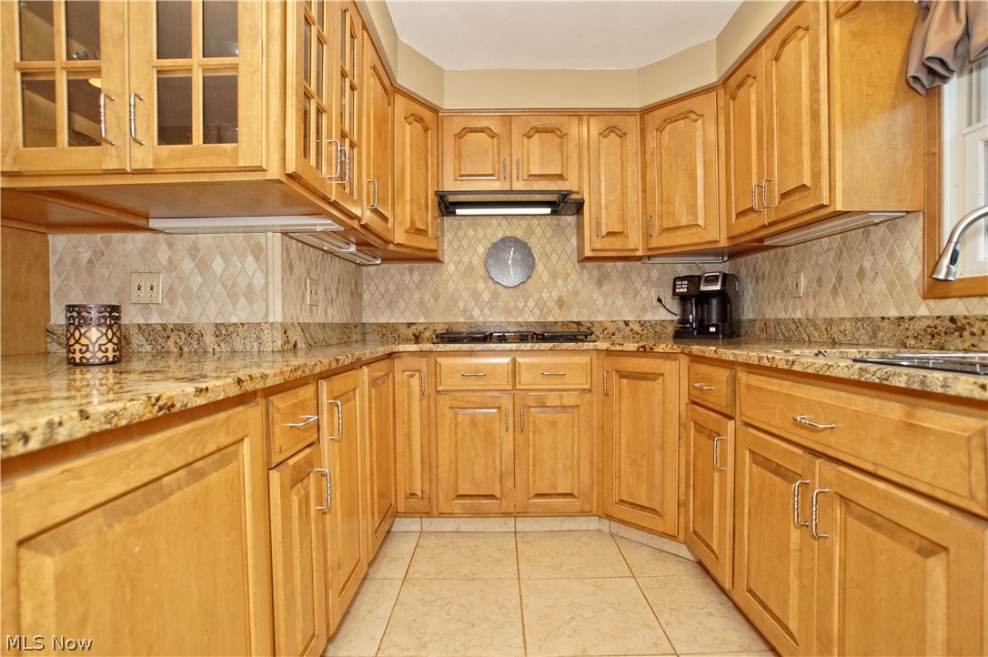 875 Brainard Road Cleveland, OH 44143 - Photo 8 of 35