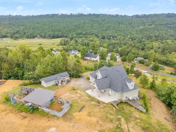 $724,900 | 54 Whispering Pine, Trenton, GA 30752