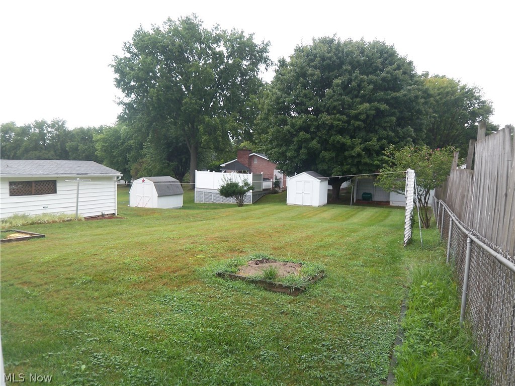1505 21st Street Vienna, WV 26105 - Photo 23 of 27
