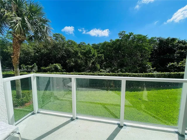 $2,800 | 15051 Royal Oaks Lane, Unit 102, North Miami, FL 33181