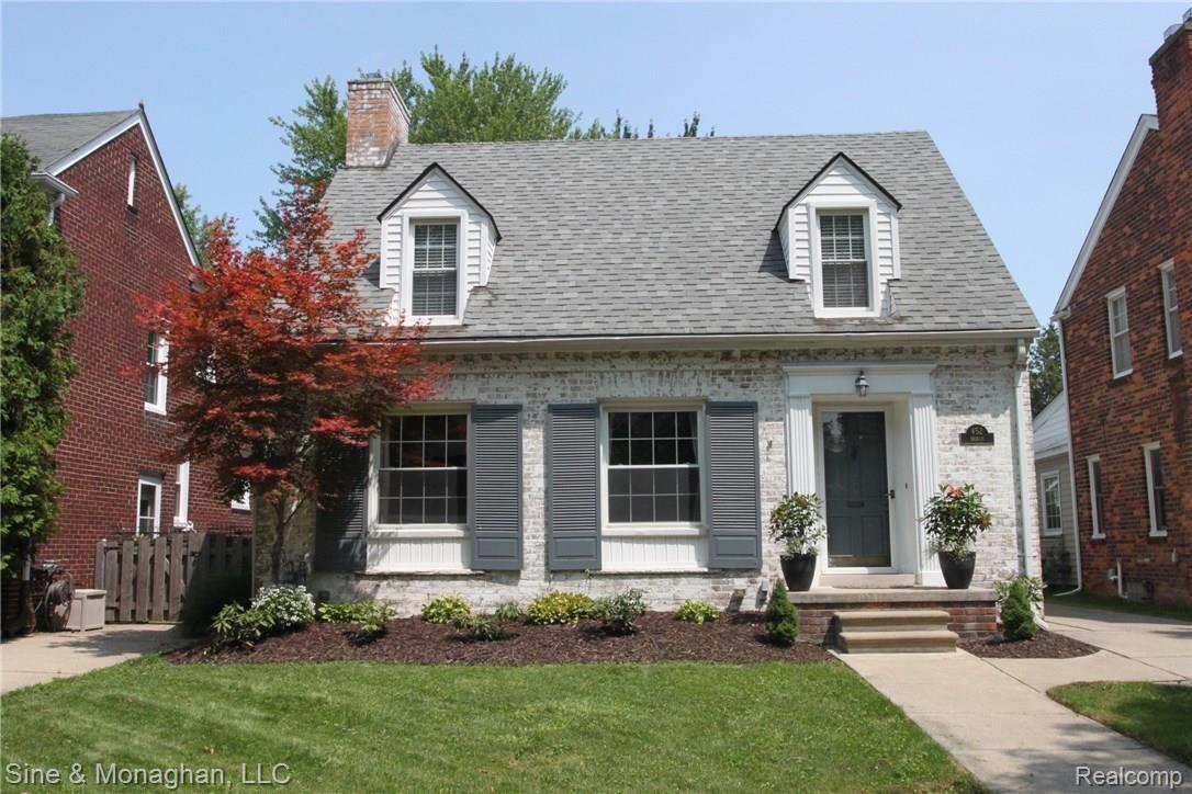 452 Moran Road Grosse Pointe, MI 48236 - Photo 1 of 24 IMG_5741.JPG