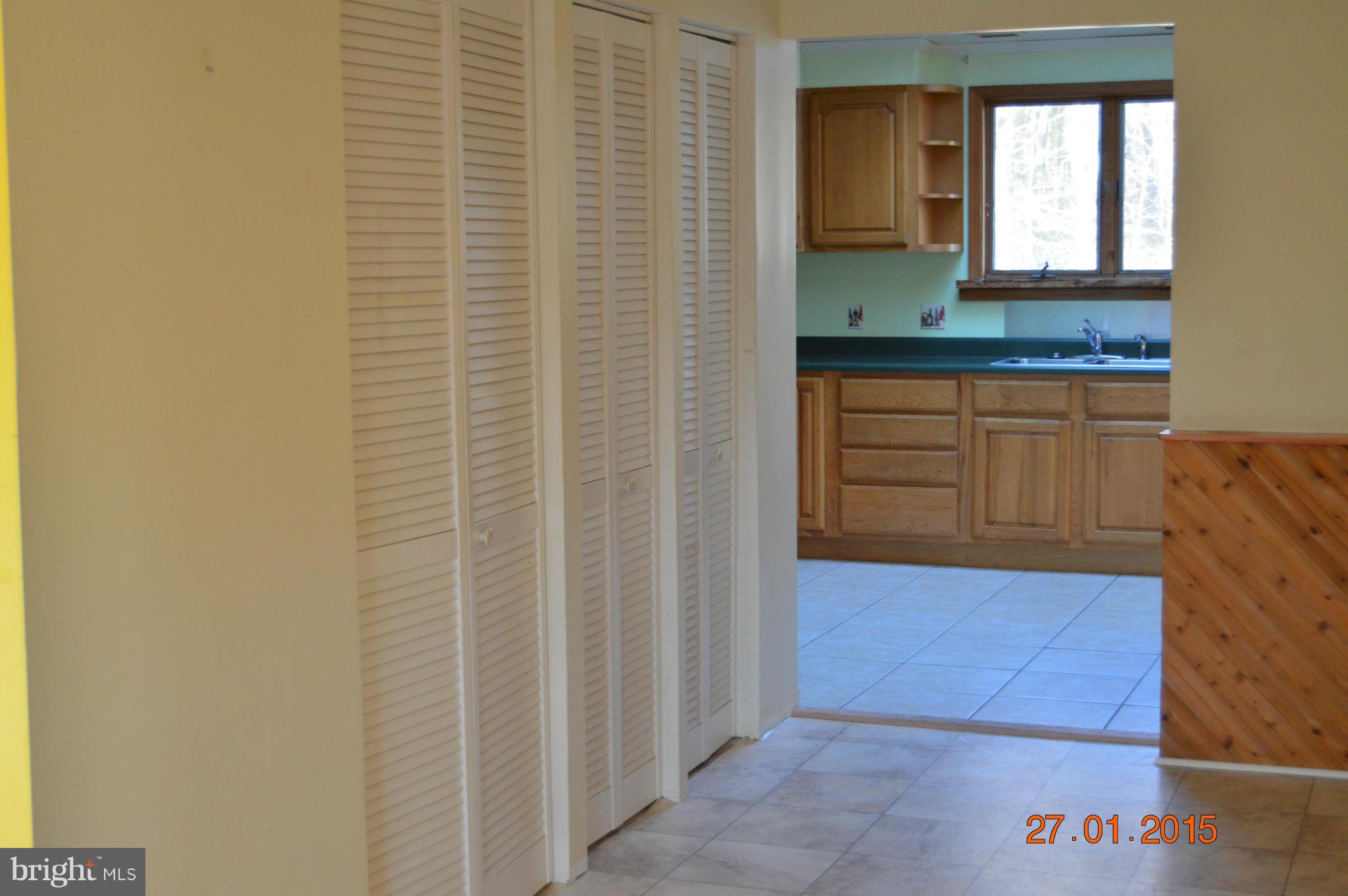 112 River Road Edgewater, MD 21037 - Photo 11 of 22 Kitchen