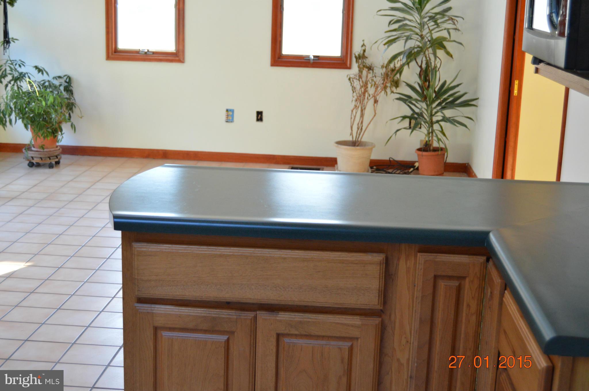 112 River Road Edgewater, MD 21037 - Photo 12 of 22 Kitchen