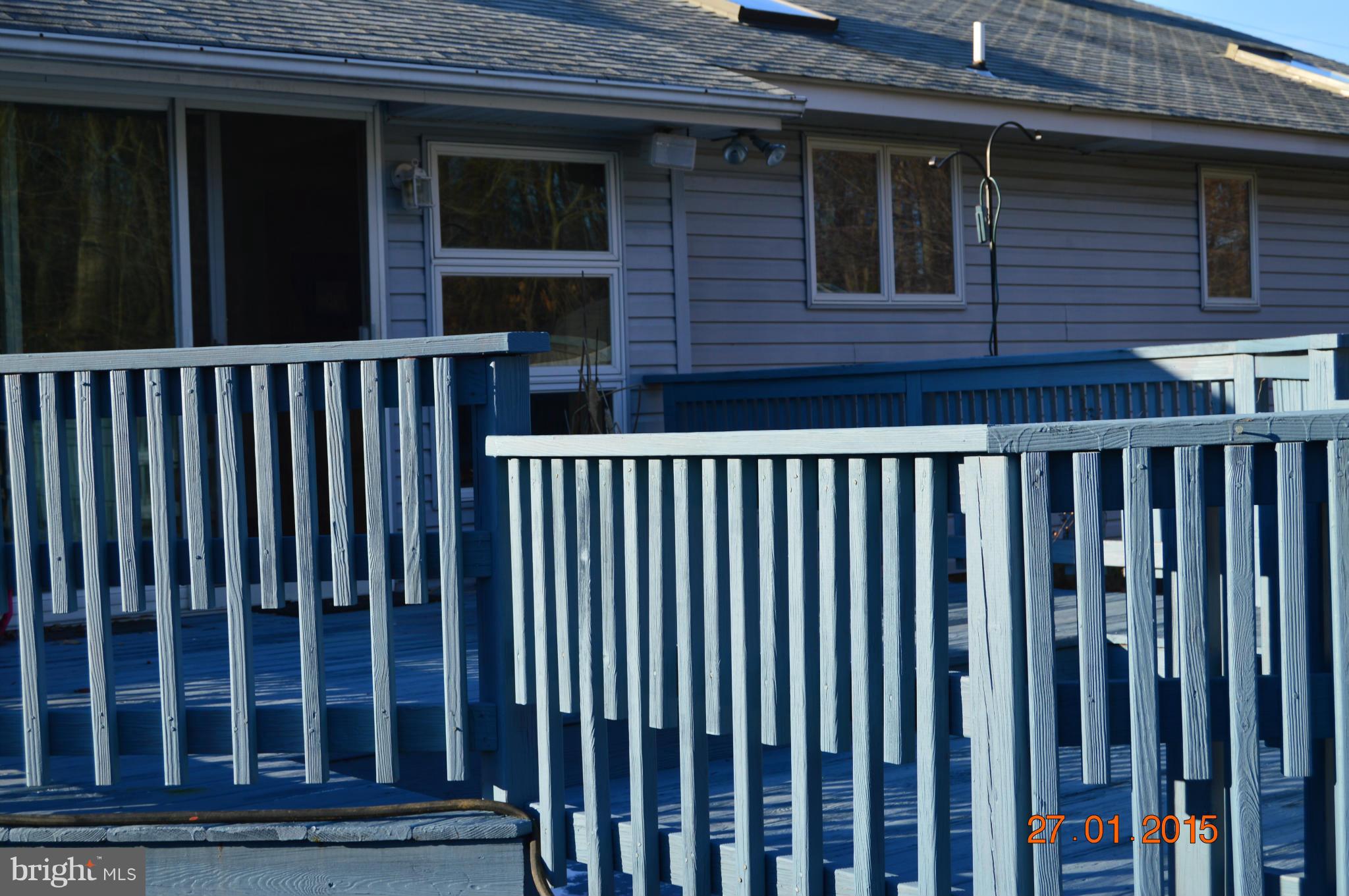 112 River Road Edgewater, MD 21037 - Photo 19 of 22 Exterior (Rear)