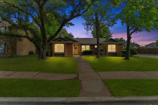 $295,000 | 7809 Cornell Drive, Rowlett, TX 75088