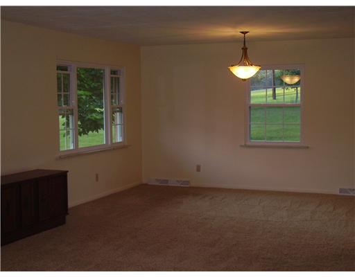 421 Monroe Road Sarver, PA 16055 - Photo 7 of 13 Dining Room.