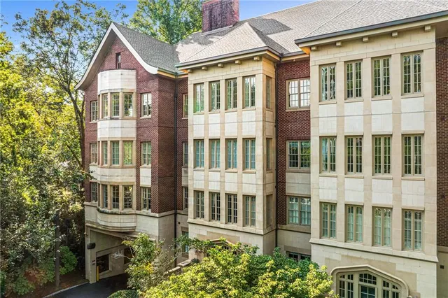 $750,000 | 1717 North Decatur Road, Unit 122, Atlanta, GA 30307