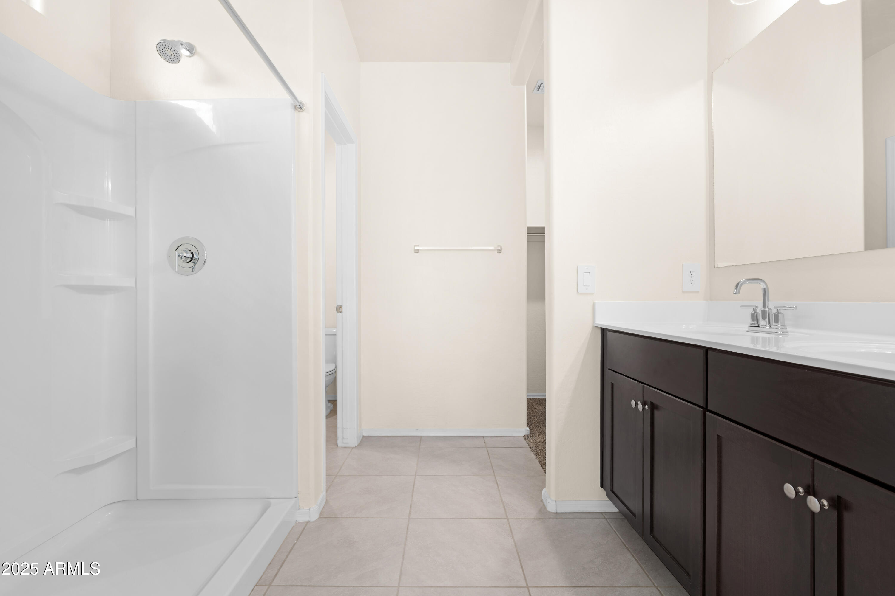 9347 Silo Road Florence, AZ 85132 - Photo 23 of 47 Primary Bath 1