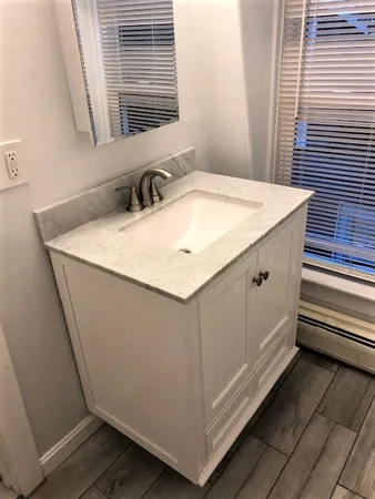 $5,350 | 33 Ann Street, Unit 3, Newport, RI 02840