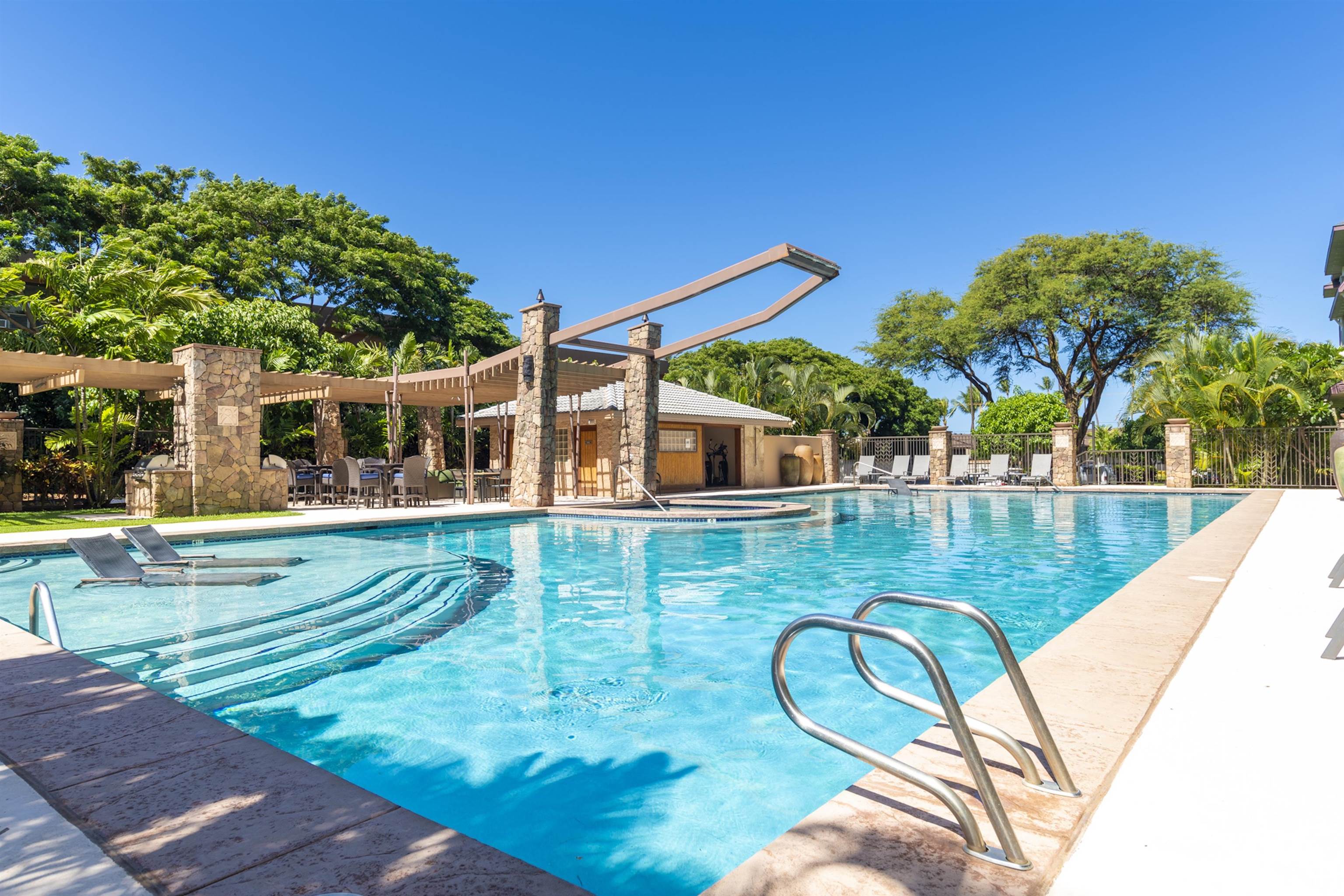 3708 Lower Honoapiilani Road, Unit E20 Lahaina, HI 96761 - Photo 25 of 31