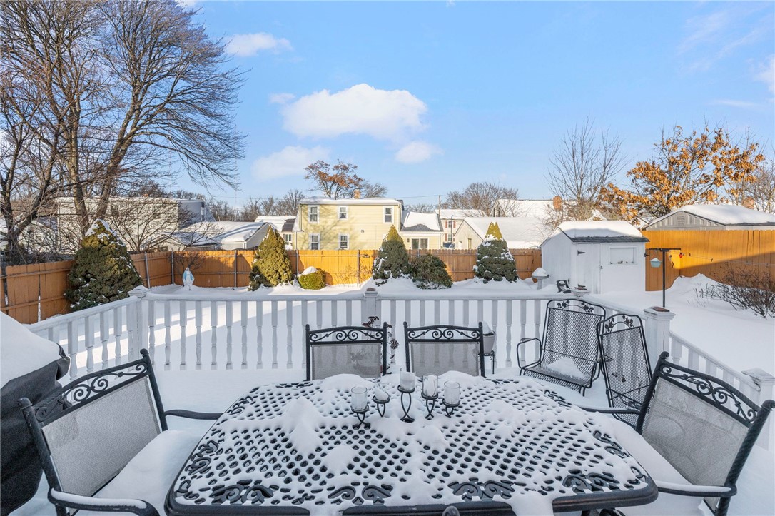 136 King Philip Road East Providence, RI 02916 - Photo 12 of 20