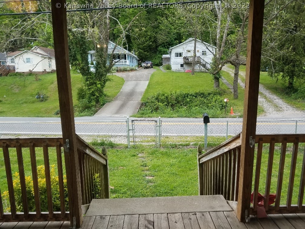 1832 Roxalana Road Dunbar, WV 25064 - Photo 15 of 20 Gallery Image 15
