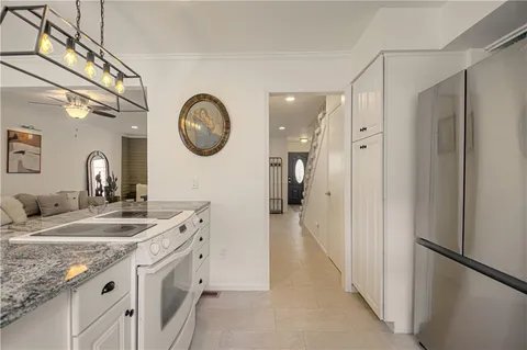 $339,500 | 6739 West 108th Terrace, Overland Park, KS 66211