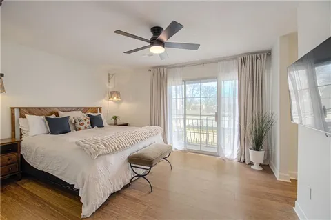 $339,500 | 6739 West 108th Terrace, Overland Park, KS 66211