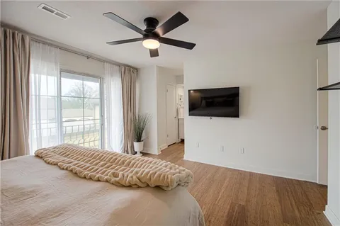 $339,500 | 6739 West 108th Terrace, Overland Park, KS 66211