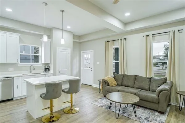 $2,100 | 2532 Martin Luther King Jr Boulevard, New Orleans, LA 70113