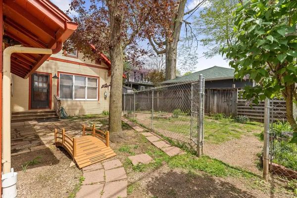 $450,000 | 212 Marquette Avenue, South Bend, IN 46617