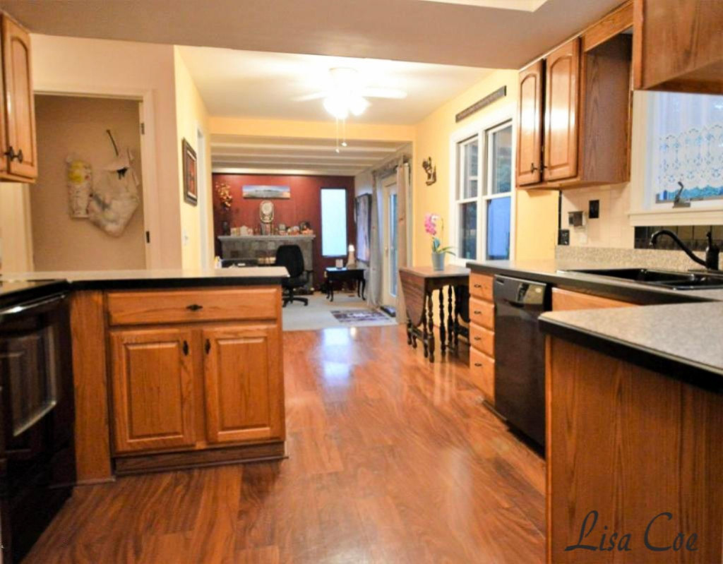 3455 West Herbison Road, Unit 2 Dewitt, MI 48820 - Photo 8 of 25 Photo_007