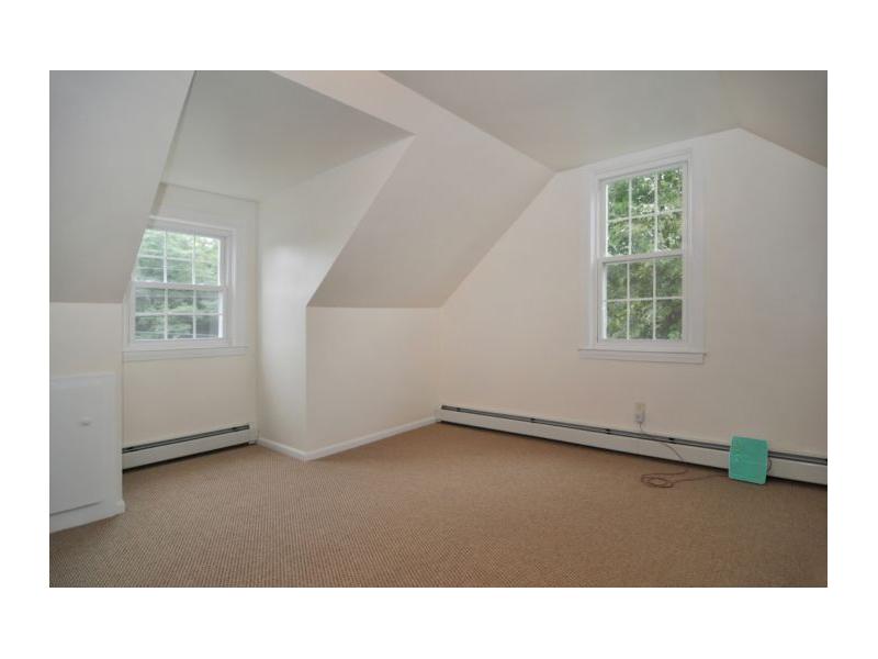1960 West Shore Road Warwick, RI 02889 - Photo 15 of 18 Bedroom.