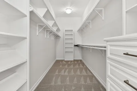 $3,500,000 | 10811 Briar Branch Drive, Hunters Creek Village, TX 77024