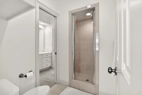 $3,500,000 | 10811 Briar Branch Drive, Hunters Creek Village, TX 77024