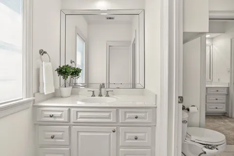 $3,500,000 | 10811 Briar Branch Drive, Hunters Creek Village, TX 77024