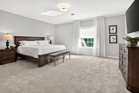 $3,500,000 | 10811 Briar Branch Drive, Hunters Creek Village, TX 77024