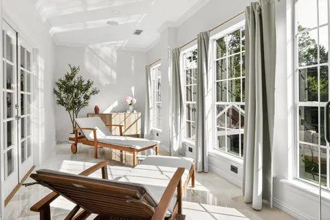 $3,500,000 | 10811 Briar Branch Drive, Hunters Creek Village, TX 77024