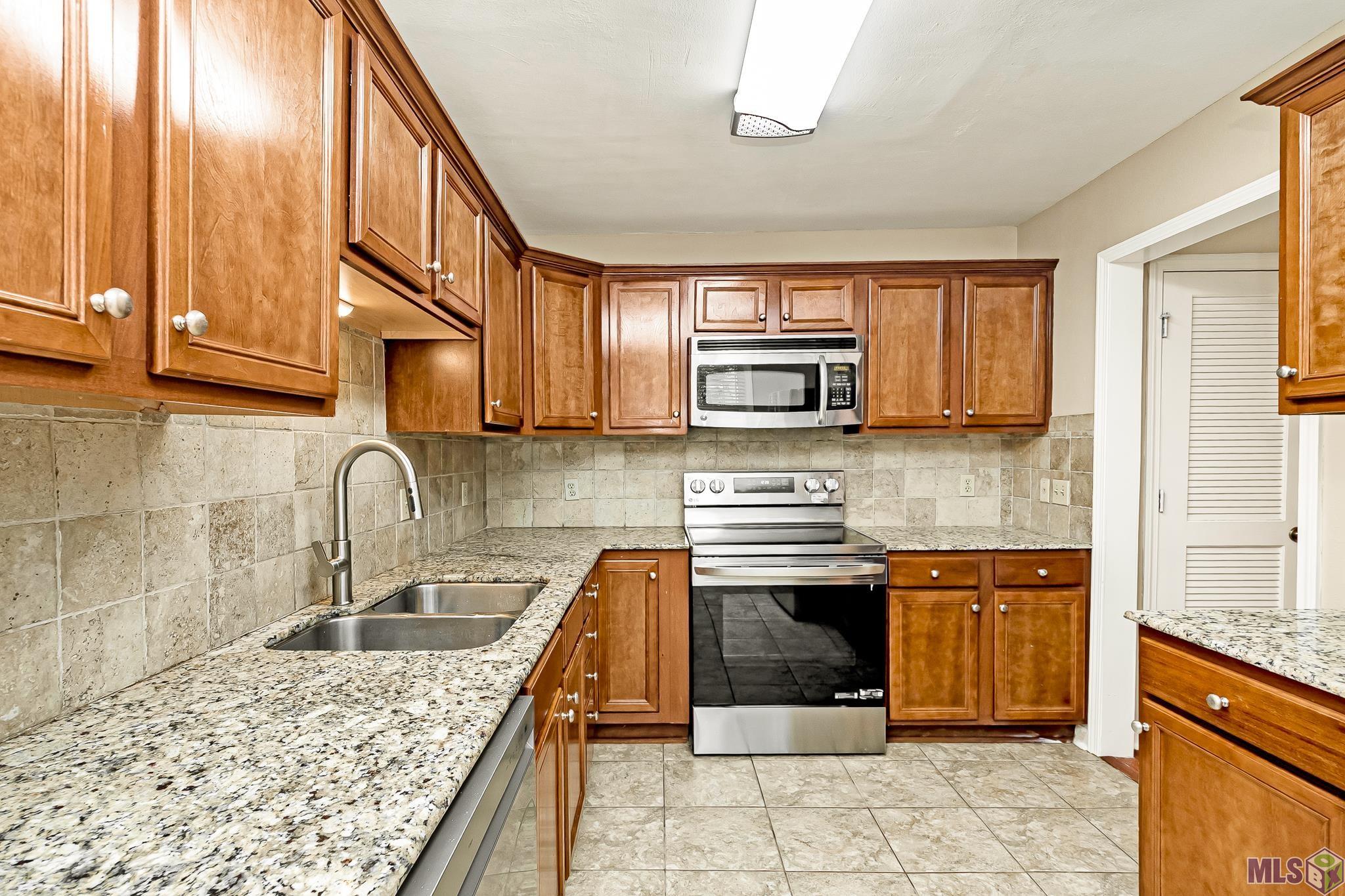 7955 Jefferson Pl Boulevard, Unit 33D Baton Rouge, LA 70809 - Photo 6 of 28