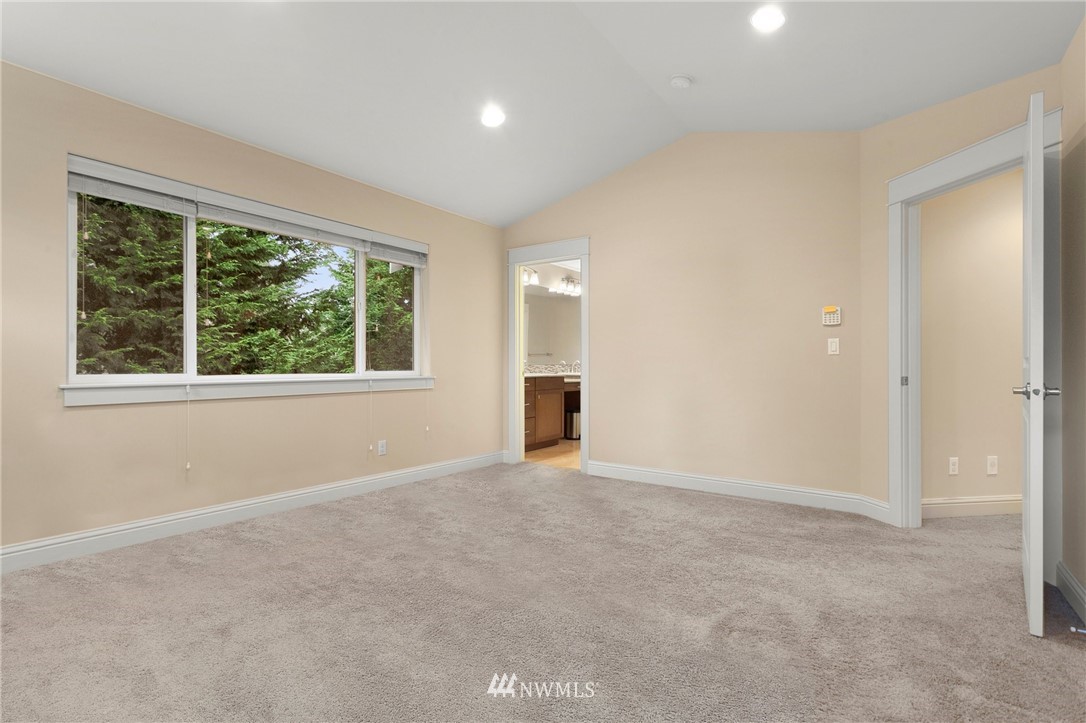 32233 Military Road South Federal Way, WA 98001 - Photo 18 of 28 an empty room with windows and closet