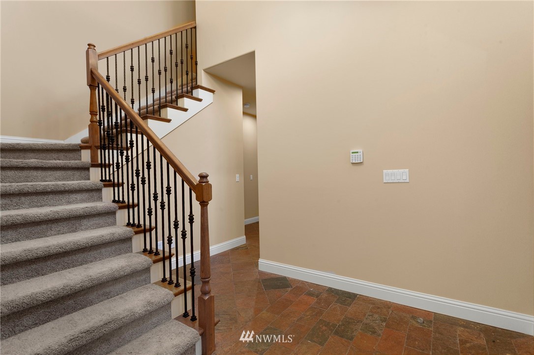 32233 Military Road South Federal Way, WA 98001 - Photo 4 of 28 a view of entryway with wooden floor