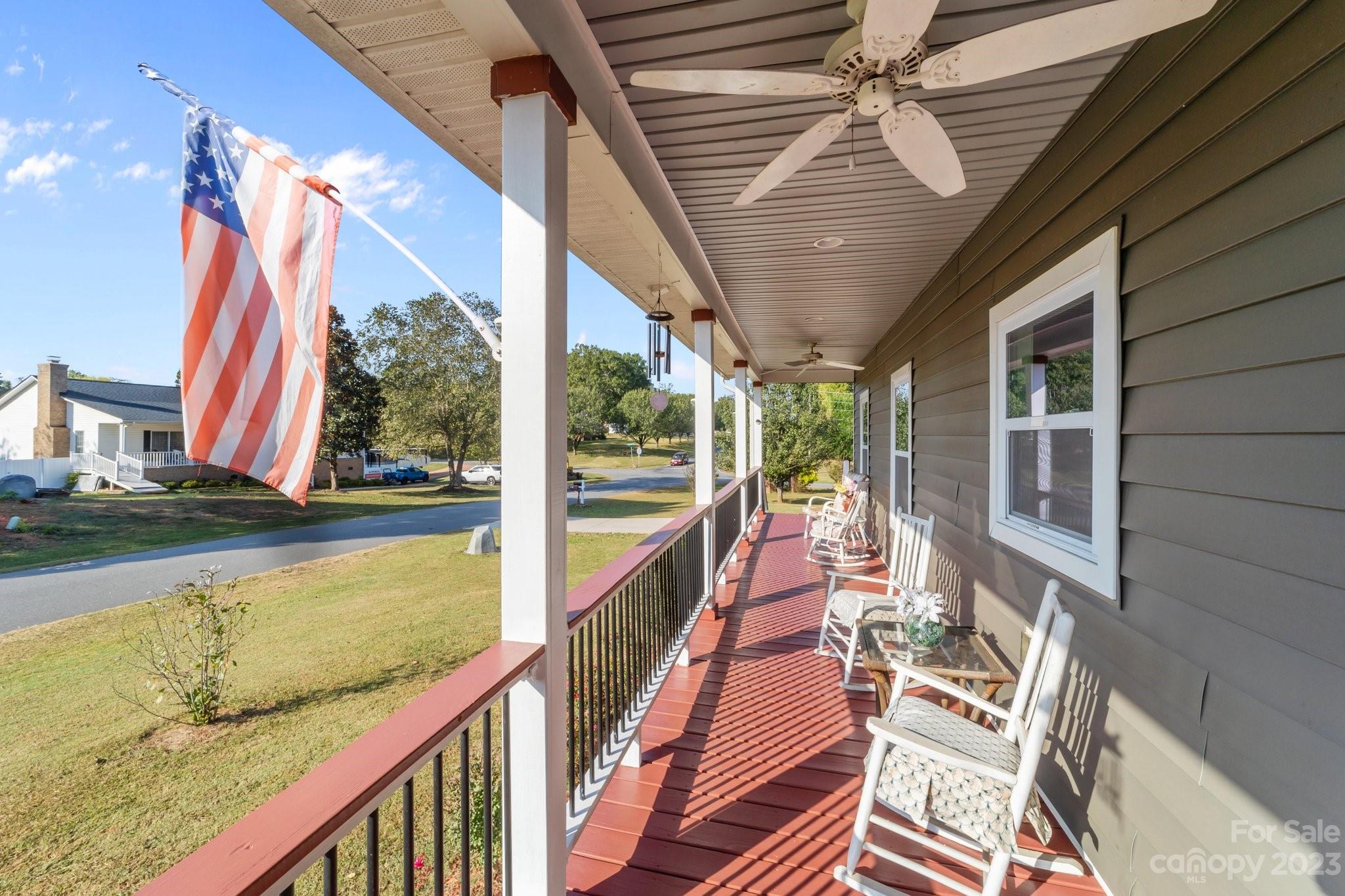 105 Vista Drive Davidson, NC 28036 - Photo 3 of 29 a view of a balcony with chairs