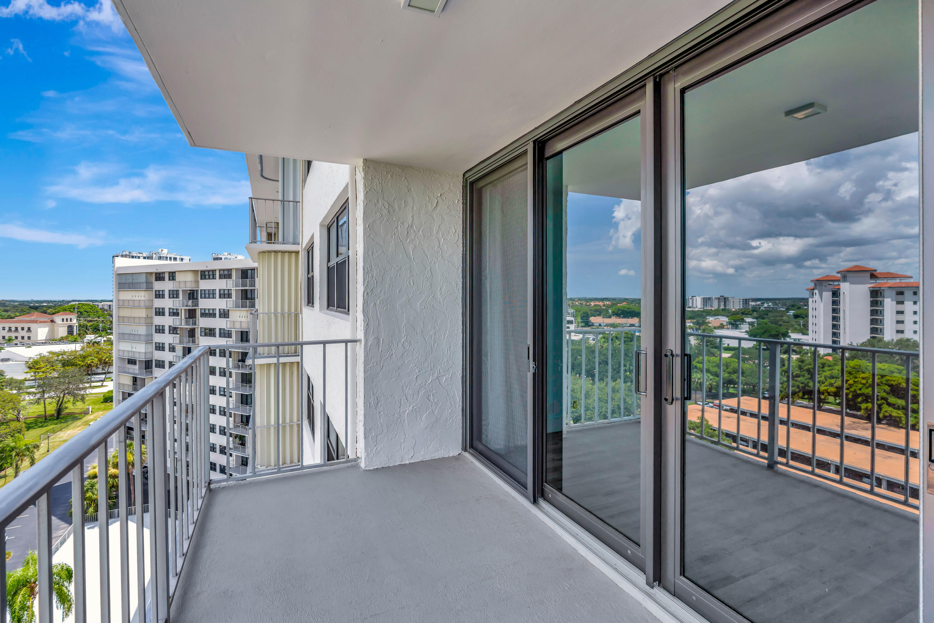 336 Golfview Road, Unit 1104 North Palm Beach, FL 33408 - Photo 15 of 53 _MLP0403