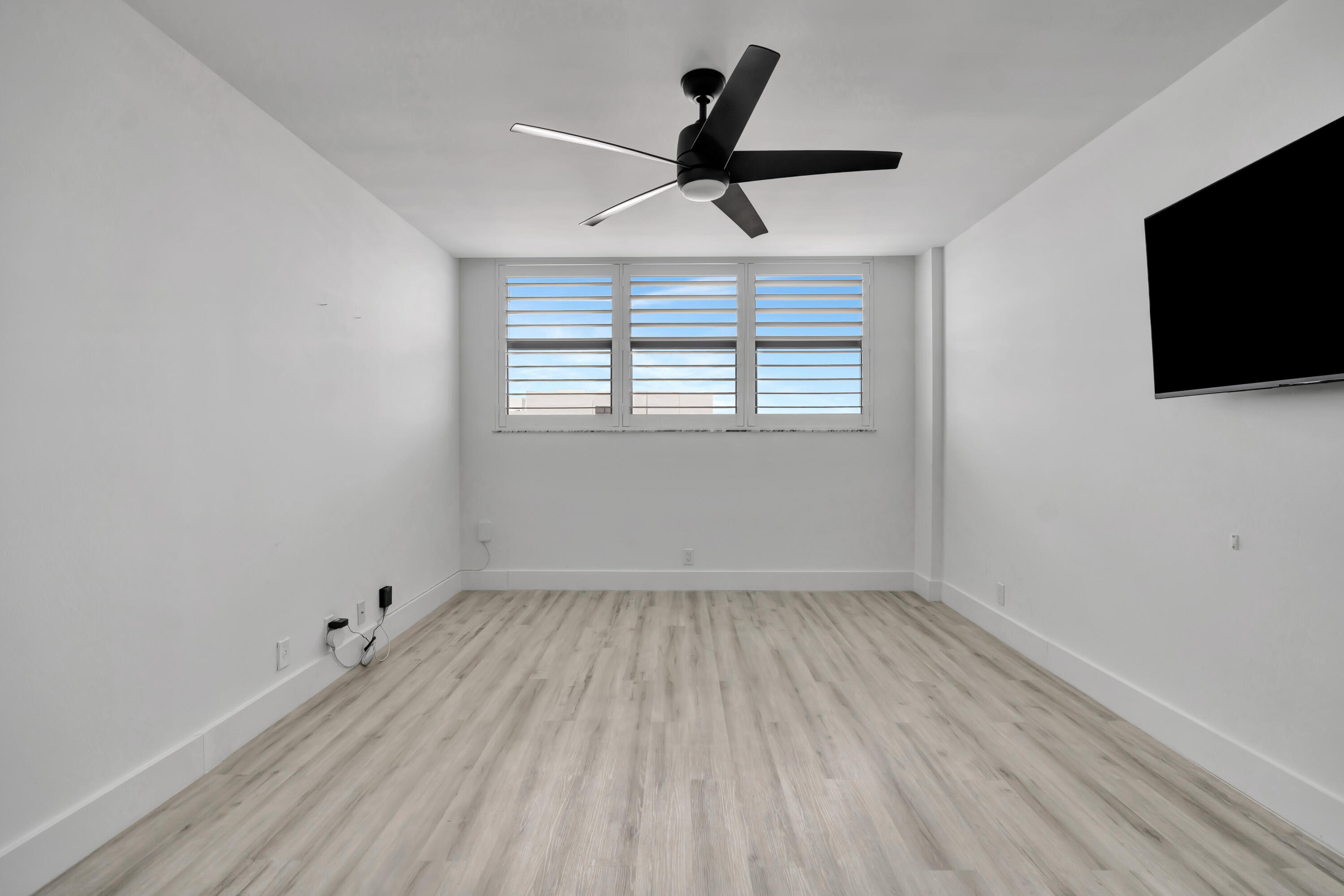 336 Golfview Road, Unit 1104 North Palm Beach, FL 33408 - Photo 32 of 53 _MLP0362