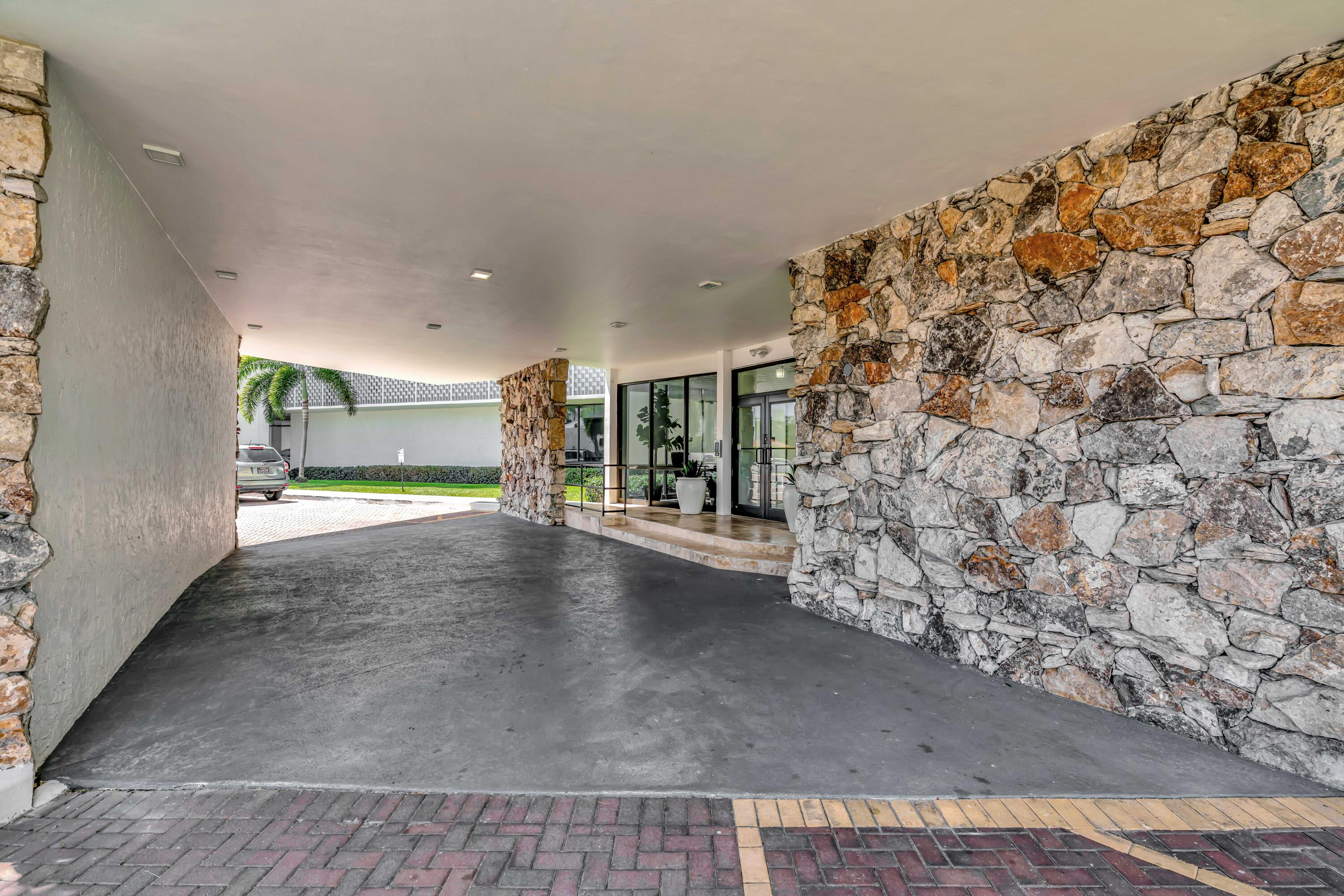 336 Golfview Road, Unit 1104 North Palm Beach, FL 33408 - Photo 45 of 53 _MLP0223