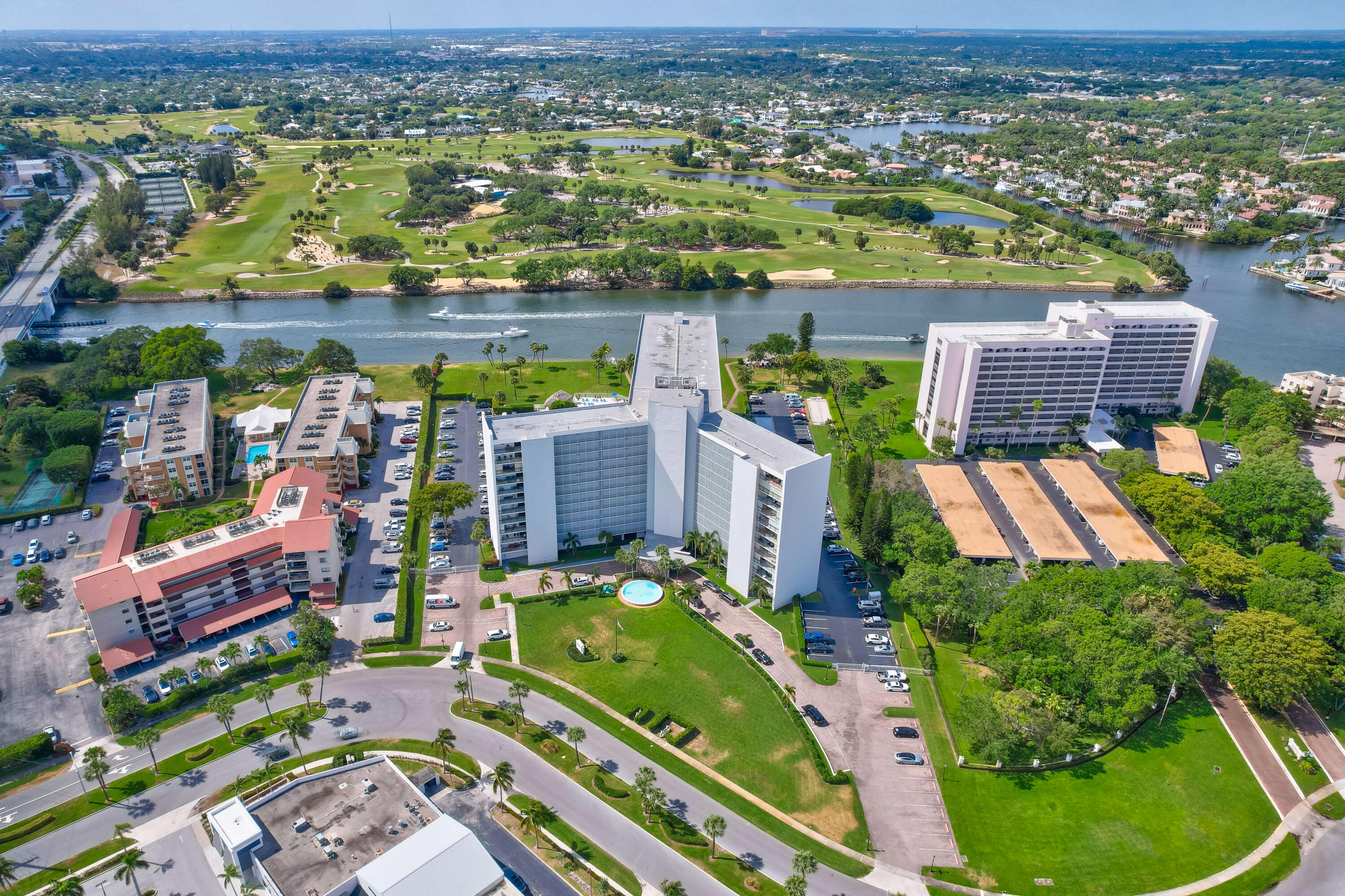 336 Golfview Road, Unit 1104 North Palm Beach, FL 33408 - Photo 47 of 53 04_dji_0257_58_59_60_61-edit