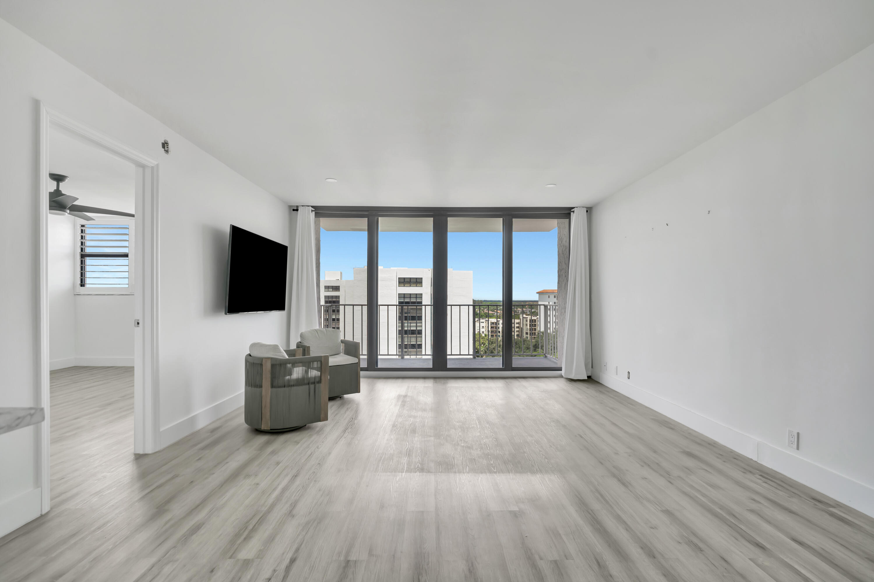 336 Golfview Road, Unit 1104 North Palm Beach, FL 33408 - Photo 9 of 53 _MLP0272