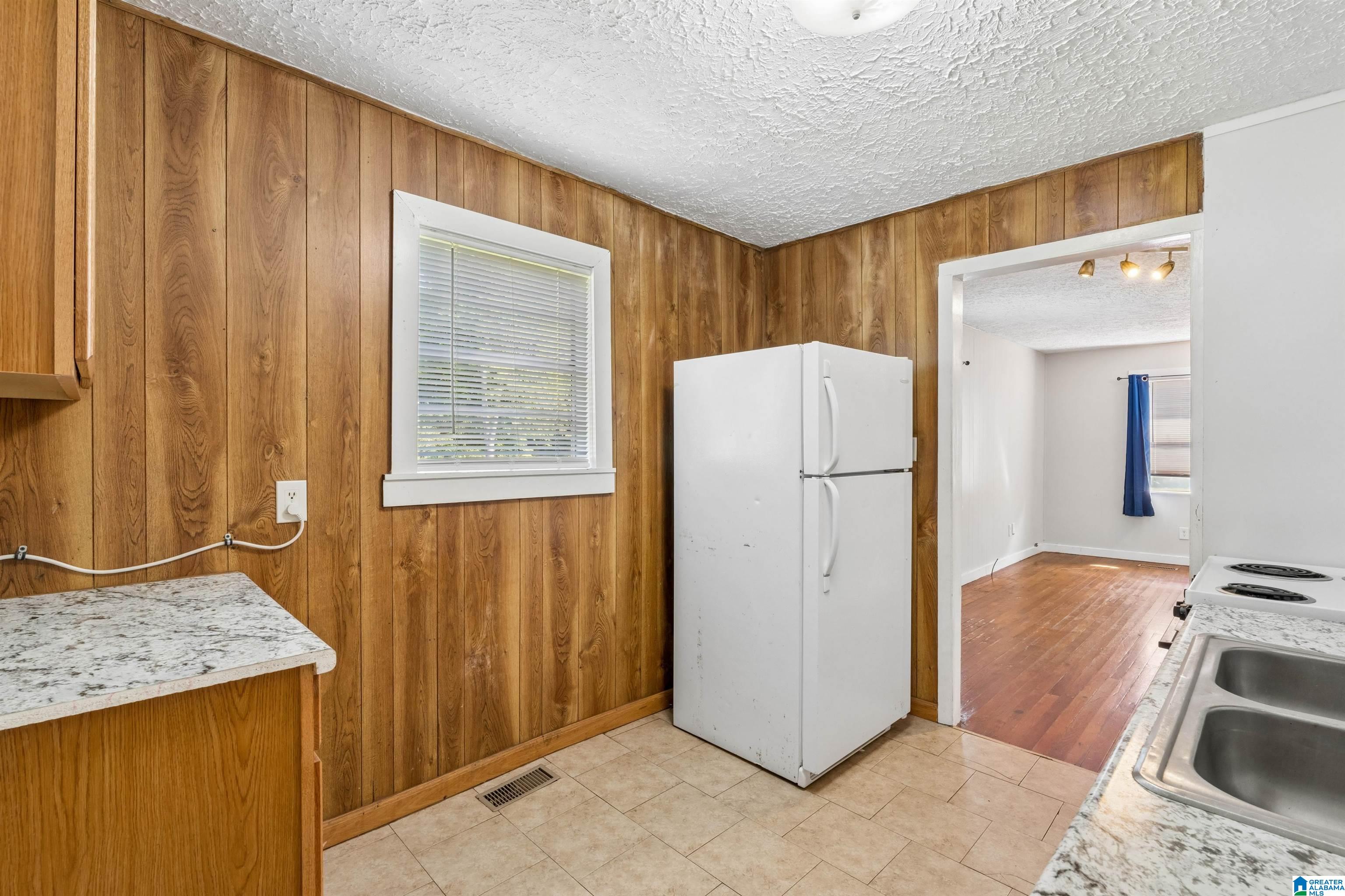203 Noble Road Sylacauga, AL 35150 - Photo 15 of 23