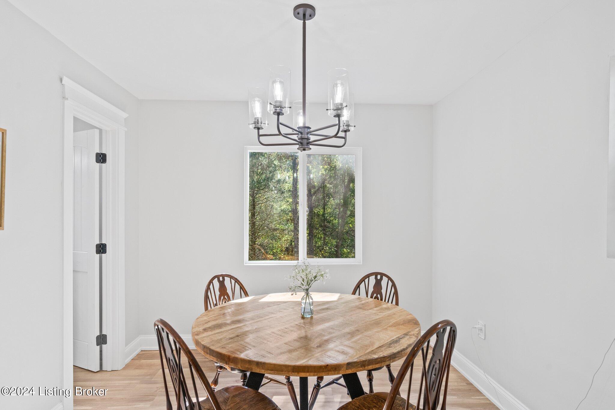 577 Pryor Branch Road Carrollton, KY 41008 - Photo 14 of 44 Dining Area