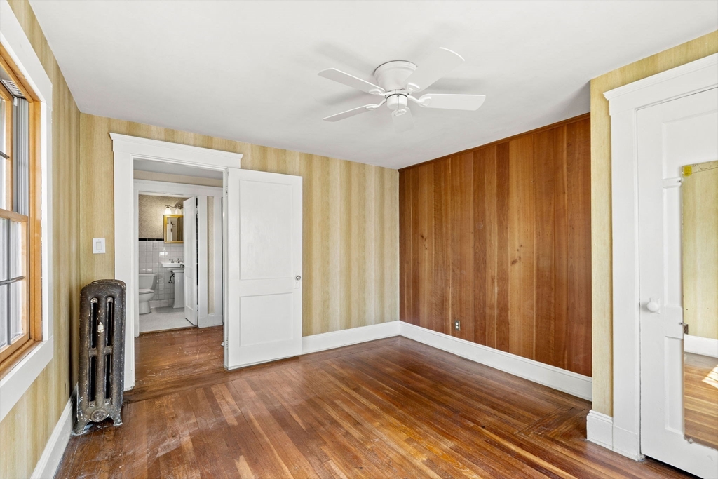 60 Linden Road Melrose, MA 02176 - Photo 19 of 40