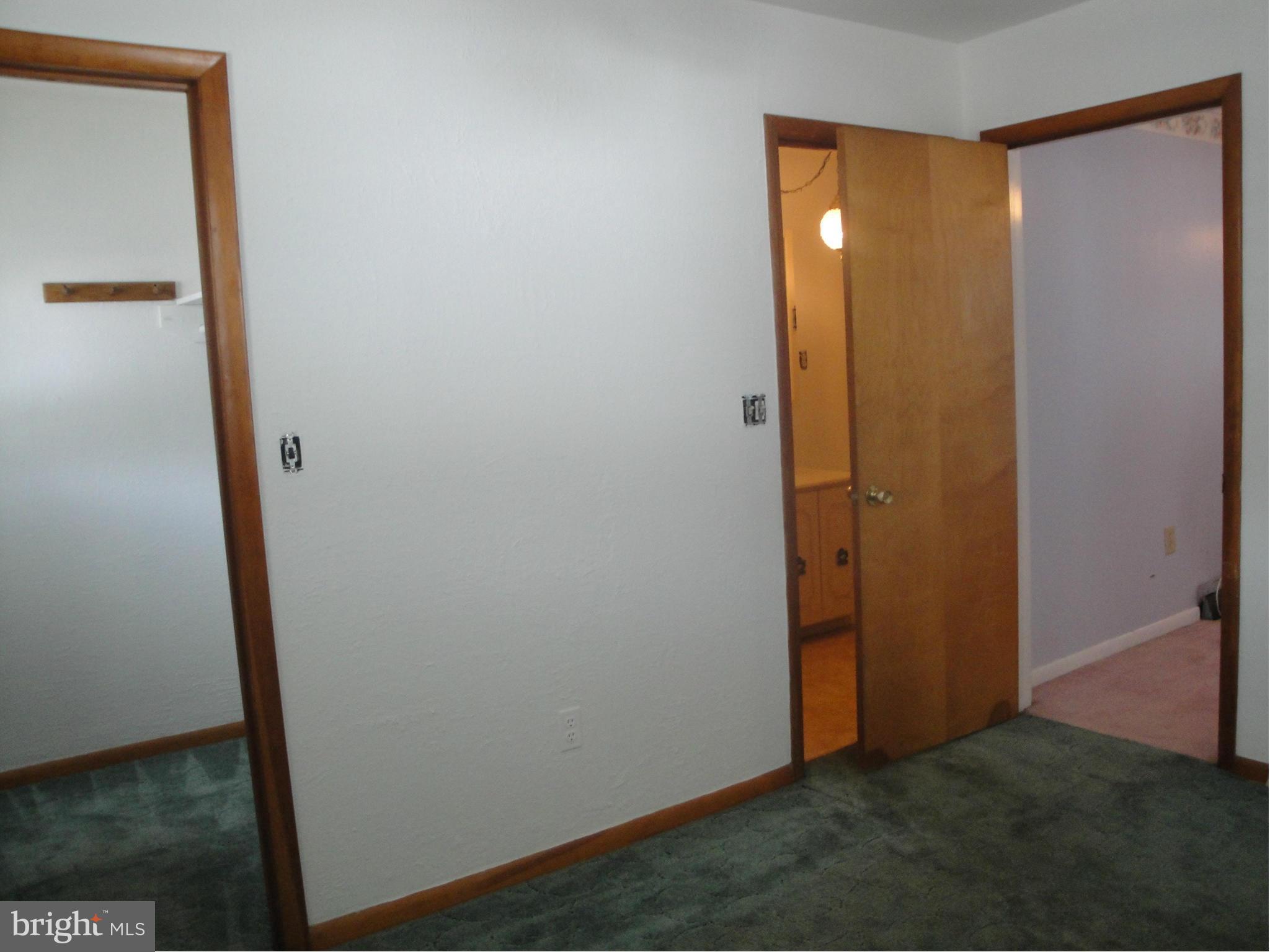 903 Bengies Road Baltimore, MD 21220 - Photo 12 of 18 a view of small space with wooden floor