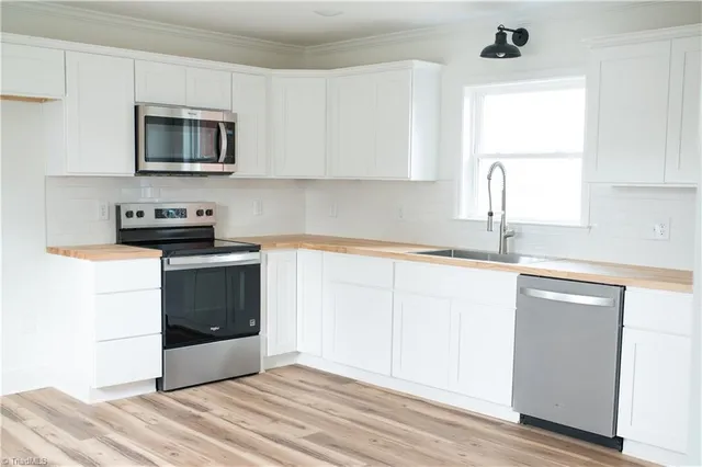 $269,900 | 301 East Dalton Road, King, NC 27021